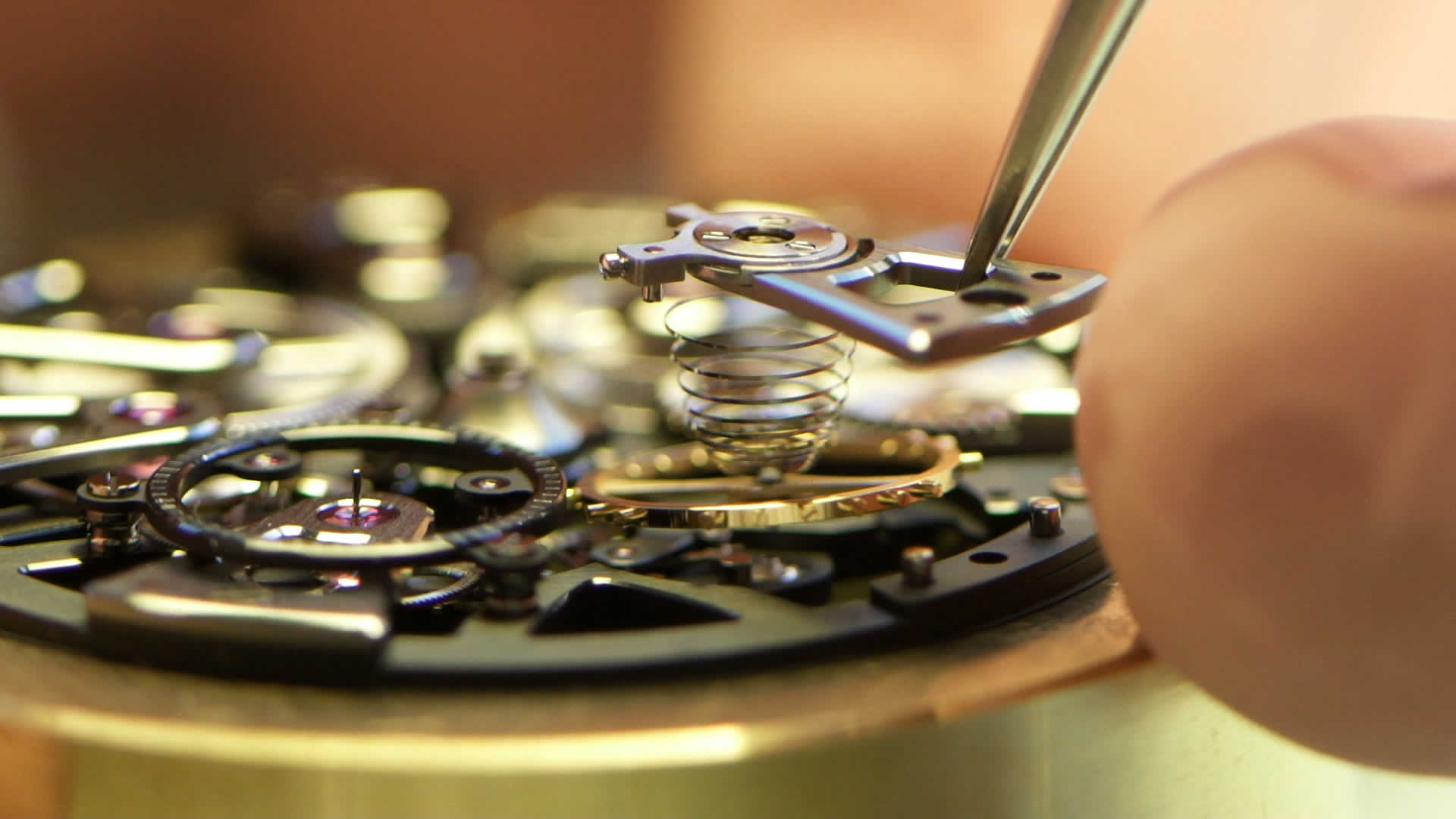The Validity of Traditional Watchmaking Techniques in the Digital Age