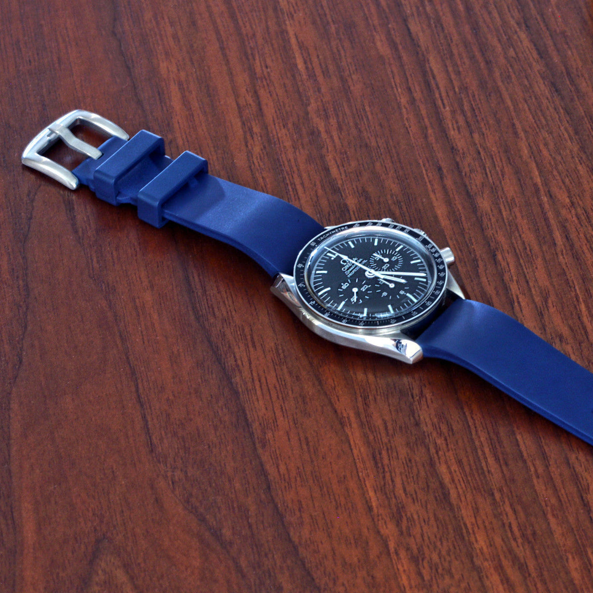 DaLuca Straps Adventurer Rubber FKM Watch Strap Blue Lifestyle