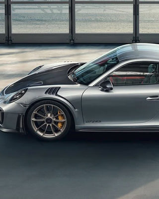 porsche 911 gt2rs sports car
