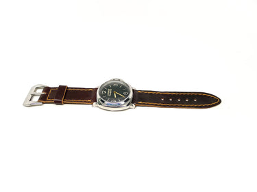Full view of Pivote Watch Strap 26mm by Da Luca Straps