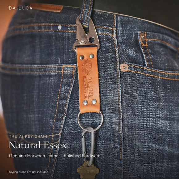 DA LUCA Leather V2 Key Chain - Natural Essex (Polished). Official product film with readable details. #Color_Natural Essex (Key-Pol)